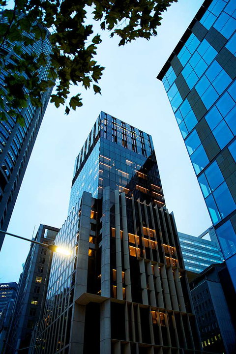 A by Adina Sydney - Accommodation Gladstone 2