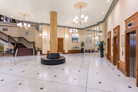 Crowne Plaza Terrigal - Accommodation Gladstone 2