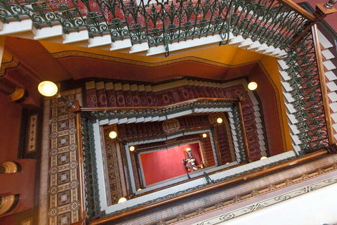The Hotel Windsor - Accommodation Gladstone 2