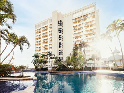 Pullman Cairns International - Accommodation Gladstone 1