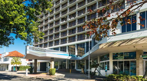 Pacific Hotel Cairns - Accommodation Gladstone 1