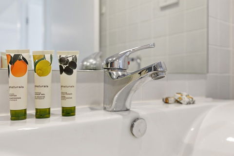 Astra Apartments Parramatta - Accommodation Gladstone 1