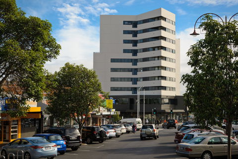 Apartments @ IKON Glen Waverley - Accommodation Gladstone 0