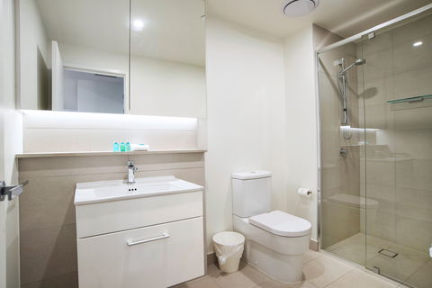 Arise Atlas - Accommodation Gladstone 2