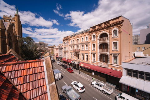 Hadley's Orient Hotel - Accommodation Gladstone 0