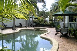 Half Moon Bay Resort - Accommodation Gladstone 2