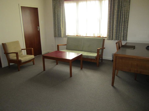 University House - ANU - Accommodation Gladstone 42