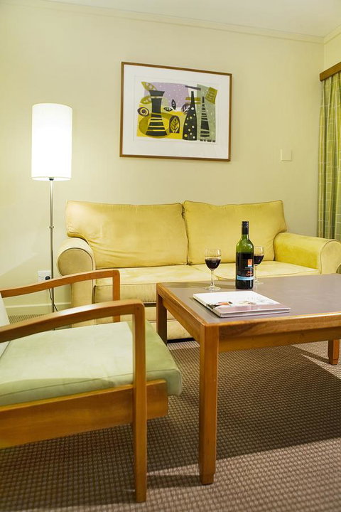 University House - ANU - Accommodation Gladstone 0