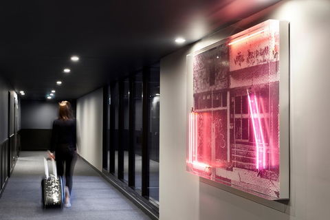Midnight Hotel, Autograph Collection - Accommodation Gladstone 18