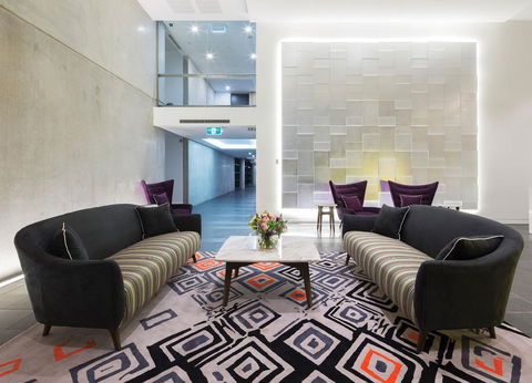 Avenue Hotel Canberra - Accommodation Gladstone 10