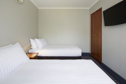 Brassey Hotel - Managed By Doma Hotels - Accommodation Gladstone 9