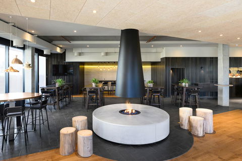 Brassey Hotel - Managed By Doma Hotels - Accommodation Gladstone 2