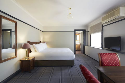 Brassey Hotel - Managed By Doma Hotels - Accommodation Gladstone 5