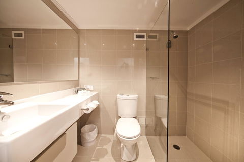Mercure Canberra - Accommodation Gladstone 36