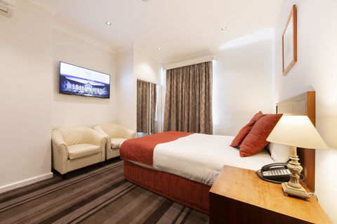 Mercure Canberra - Accommodation Gladstone 16