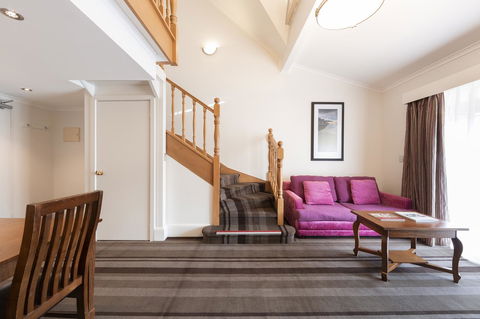 Mercure Canberra - Accommodation Gladstone 6