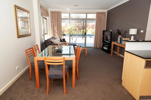 CityStyle Apartments - Accommodation Gladstone 5