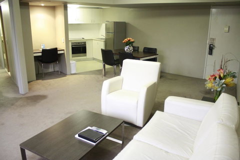 Pavilion On Northbourne - Accommodation Gladstone 14