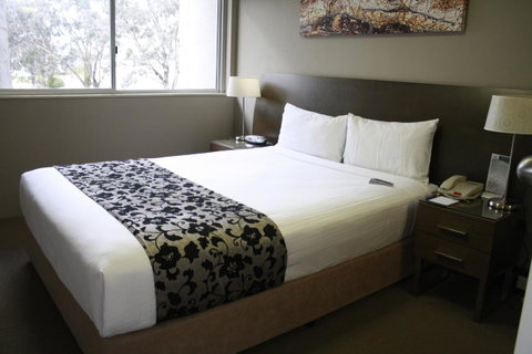 Pavilion On Northbourne - Accommodation Gladstone 8