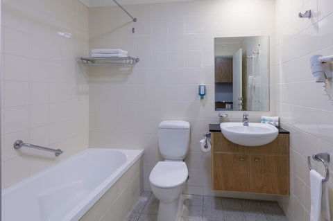 Nesuto Canberra - Accommodation Gladstone 24