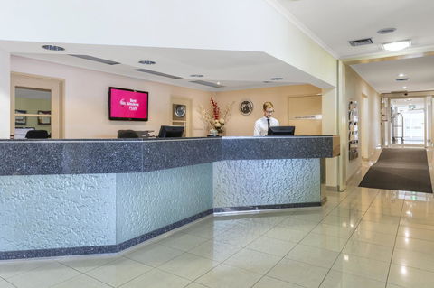 Garden City Hotel, Best Western Signature Collection - Accommodation Gladstone 9