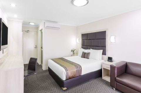 Garden City Hotel, Best Western Signature Collection - Accommodation Gladstone 3