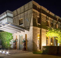 De Russie Boutique Hotel - Accommodation Gladstone