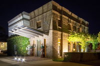 Book Orange Accommodation Vacations Accommodation Gladstone Accommodation Gladstone