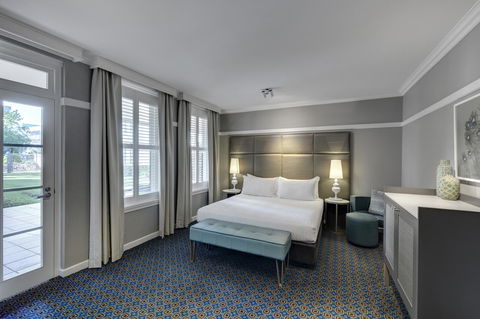 Hotel Kurrajong Canberra - Accommodation Gladstone 11