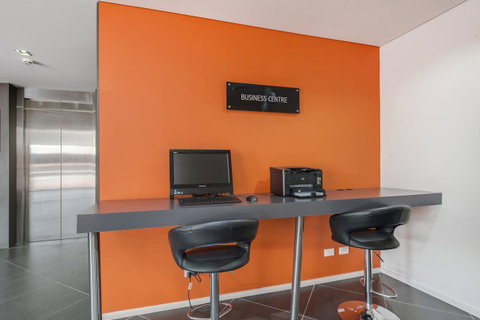 Abode Tuggeranong - Accommodation Gladstone 12
