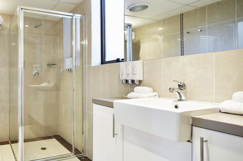 Manuka Park Serviced Apartments - Accommodation Gladstone 29