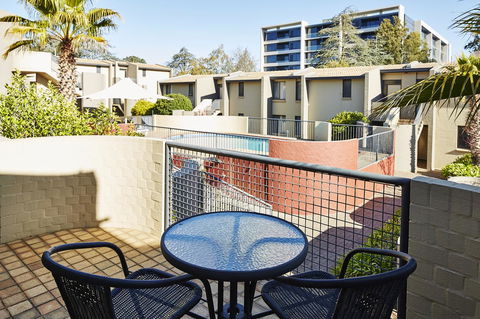 Manuka Park Serviced Apartments - Accommodation Gladstone 3