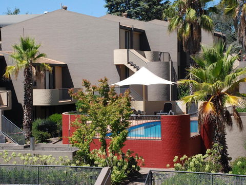 Manuka Park Serviced Apartments - Accommodation Gladstone 11