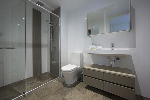 Manhattan 303 Canberra City ACT - Accommodation Gladstone 10