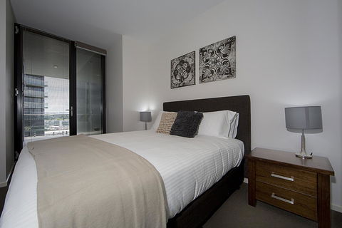 Manhattan 303 Canberra City ACT - Accommodation Gladstone 12