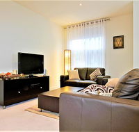Accommodate Canberra - Trieste - Accommodation Gladstone