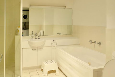 Kingston Comfy Apartment - Accommodation Gladstone 7