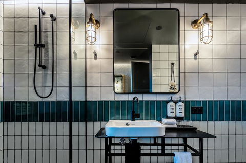 Ovolo Nishi - Accommodation Gladstone 12