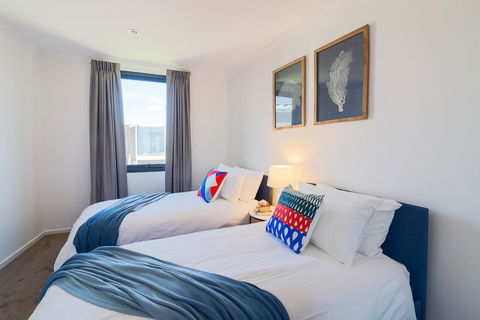 ALLARA CANBERRA - Accommodation Gladstone 7