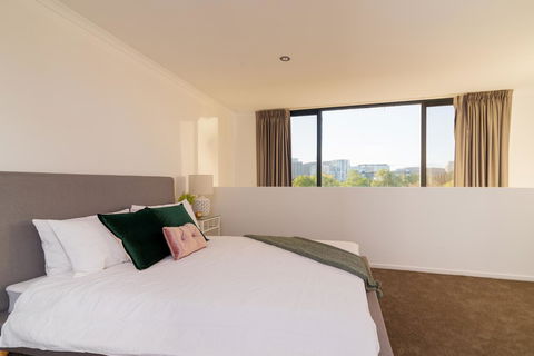 ALLARA CANBERRA - Accommodation Gladstone 9