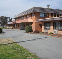 Canberra Lyneham Motor Inn - Accommodation Gladstone