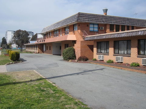 Canberra Lyneham Motor Inn - Accommodation Gladstone 0