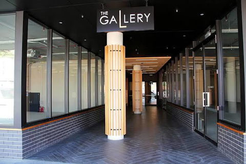 Stylish, Modern, Cute As A Button - Braddon CBD - Accommodation Gladstone 3