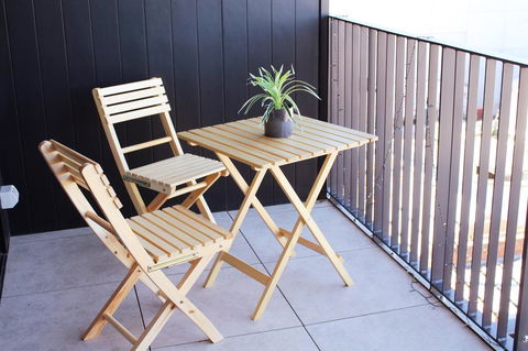 Stylish, Modern, Cute As A Button - Braddon CBD - Accommodation Gladstone 13