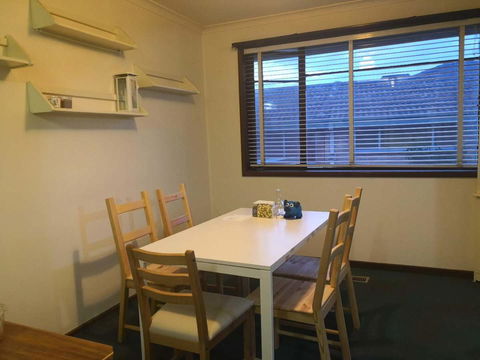 Space And Quiet Safe Room Canberra - Accommodation Gladstone 11