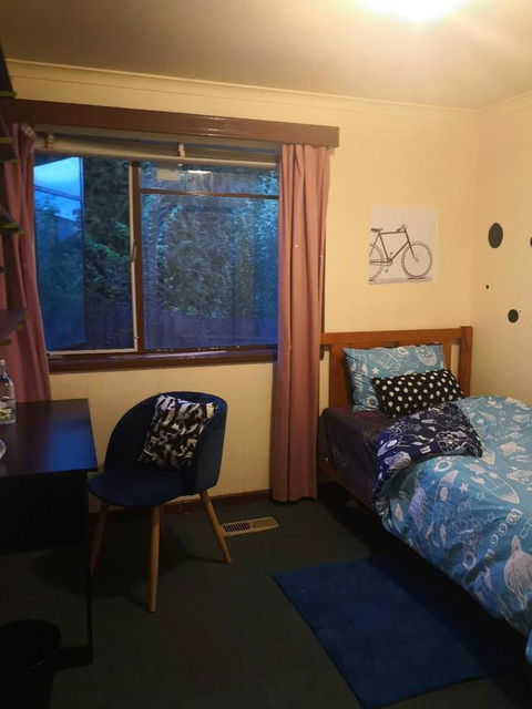 Space And Quiet Safe Room Canberra - Accommodation Gladstone 0