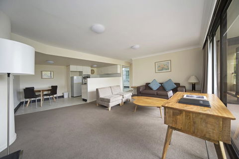 BreakFree Capital Tower Apartments - Accommodation Gladstone 26
