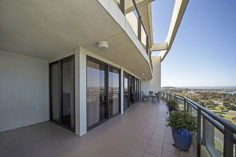 BreakFree Capital Tower Apartments - Accommodation Gladstone 33