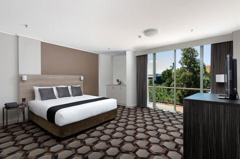 Rydges Canberra - Accommodation Gladstone 35