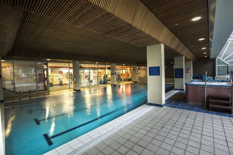 Rydges Canberra - Accommodation Gladstone 3